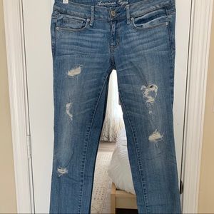 American Eagle Outfitters 🦅 torn stretch skinny